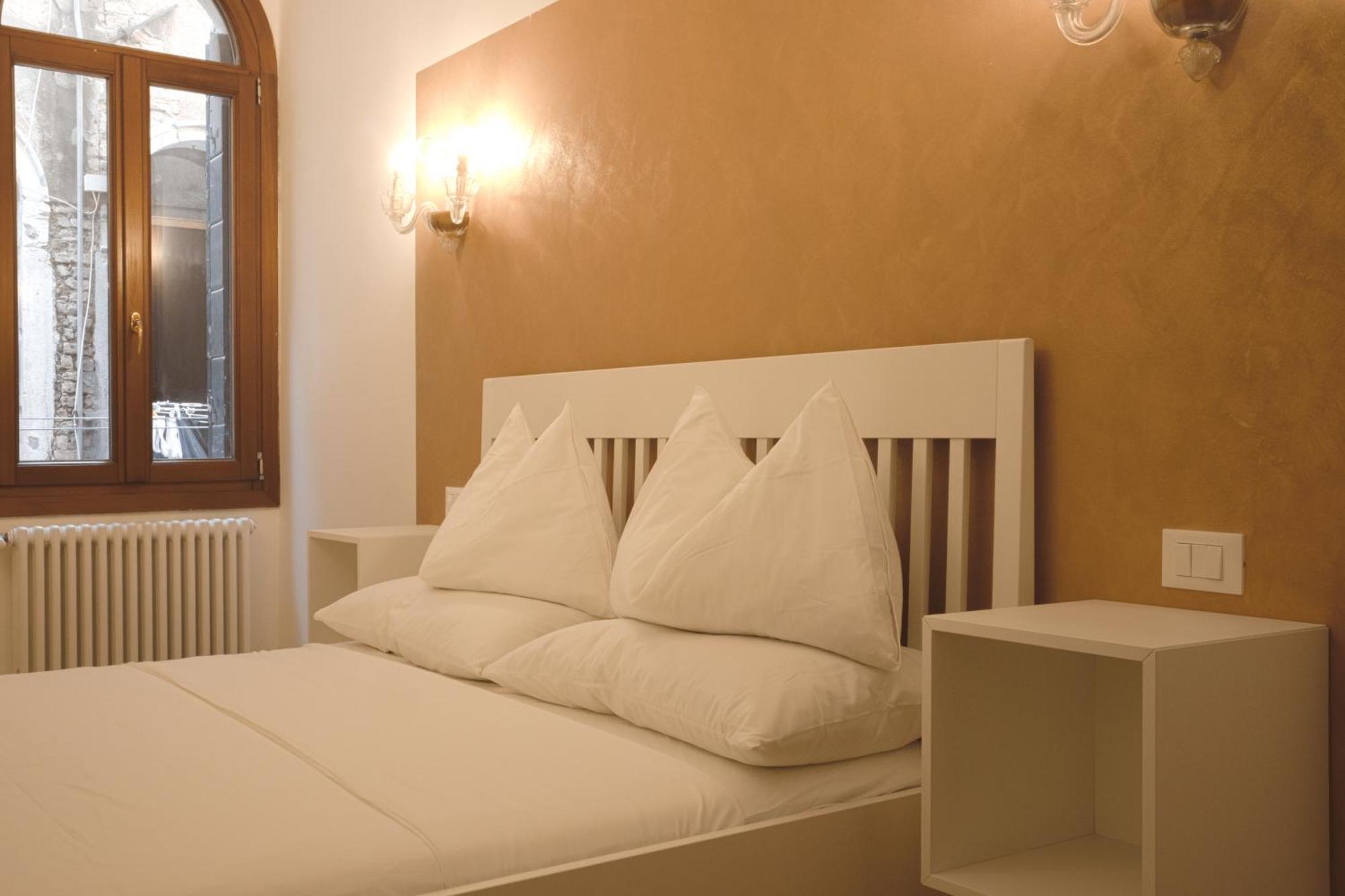 Pensión Venice Rooms *